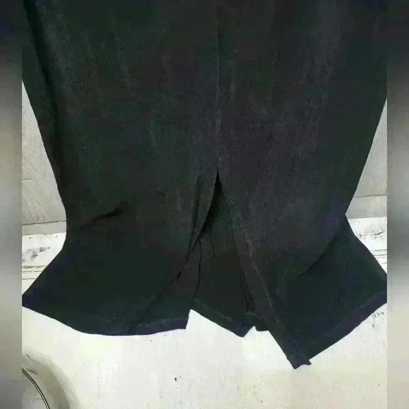 Choice womens size 2x black sleeveless dress with strech. Small slit in back. - Picture 6 of 6